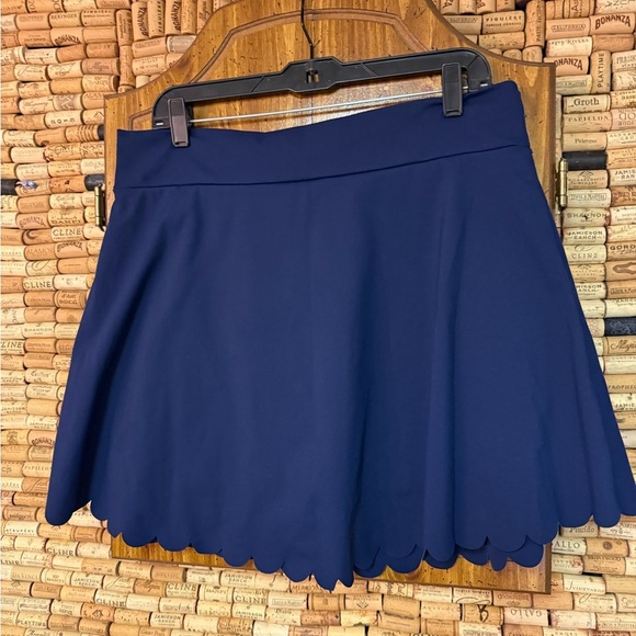 J. Crew Active navy skort with scalloped hem size XL - Picture 5 of 7